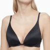 Calvin Klein Women's Liquid Touch Lightly Lined Plunge Bra -Clothing Shop 18491877 fpx