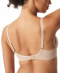 Chantelle Essential Full Coverage Smooth Bra 3816, Online Only 12 Chantelle Essential Full Coverage Smooth Bra 3816, Online Only -Clothing Shop 18812546 fpx