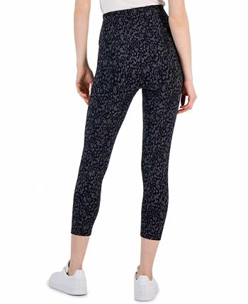 Style & Co Women's Printed High Rise Capri Pull-On Leggings, Created For Macy's 4 Style & Co Women's Printed High Rise Capri Pull-On Leggings, Created For Macy's - Image 2
